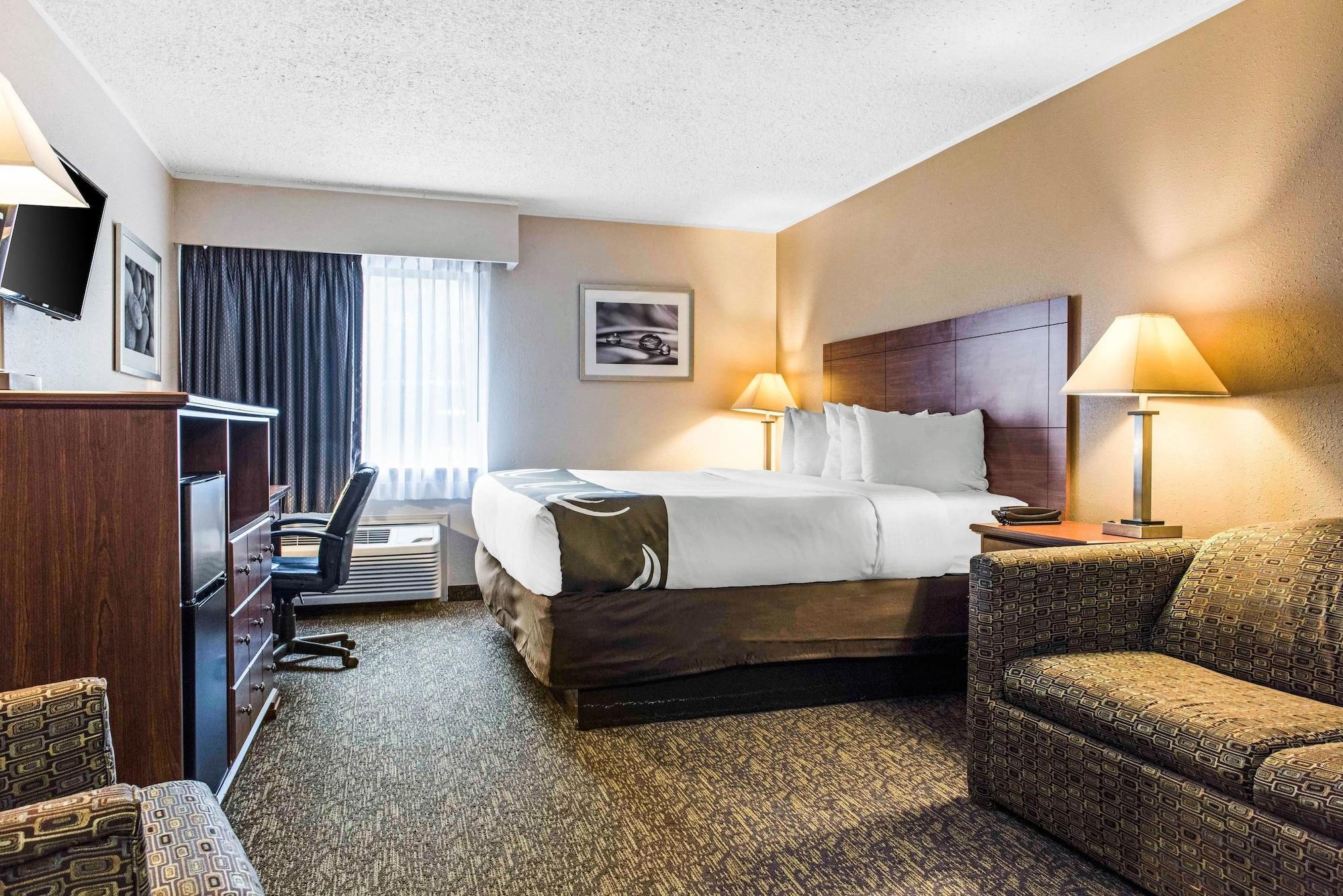 Quality Inn Austintown-Youngstown West Exterior photo